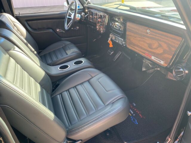 Chevrolet C-10 1972 image number 31