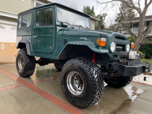 Toyota Land Cruiser 1977 image number 27