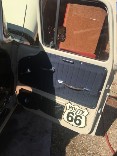 Chevrolet C-10 1960 image number 21