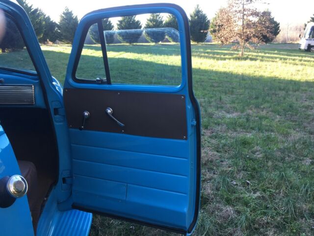 GMC 100 1953 image number 11