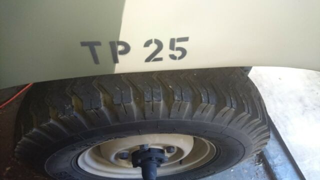 Land Rover 109 1973 image number 6