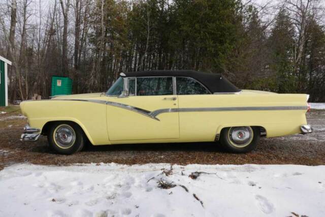 Ford Sunliner 1956 image number 5