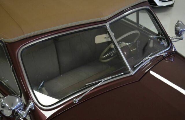 Packard Super 8 Convertible Victoria 1948 image number 15