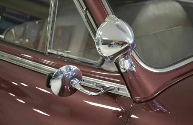 Packard Super 8 Convertible Victoria 1948 image number 16