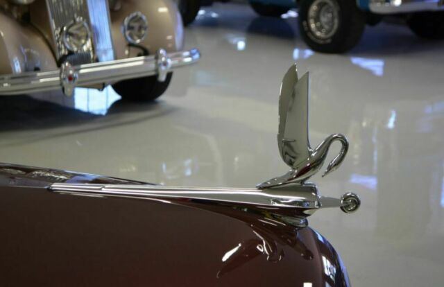 Packard Super 8 Convertible Victoria 1948 image number 17