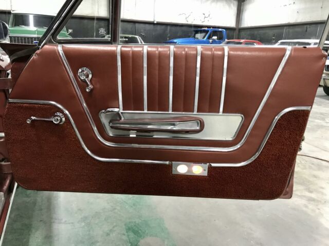 Ford Galaxie 1963 image number 14