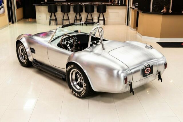 Shelby Cobra 1965 image number 37