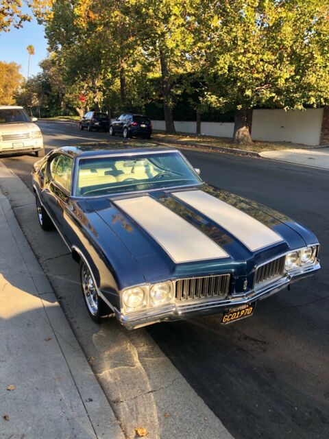 Oldsmobile Cutlass 1970 image number 27