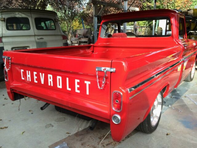 Chevrolet C-10 1965 image number 28