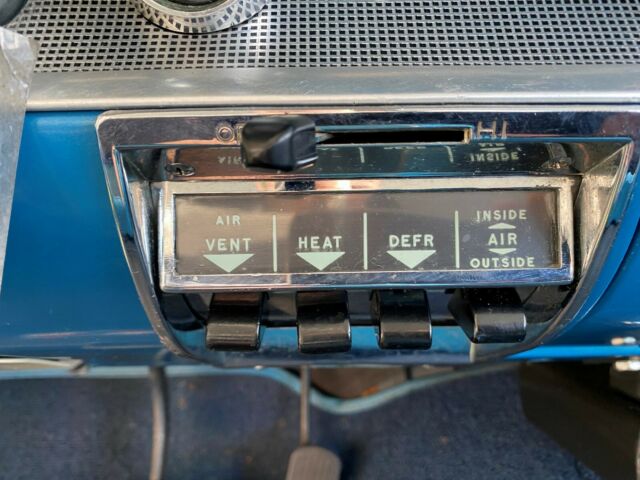 Chevrolet Bel Air/150/210 1957 image number 19