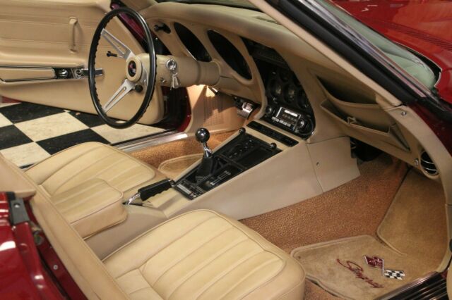 Chevrolet Corvette 1970 image number 28