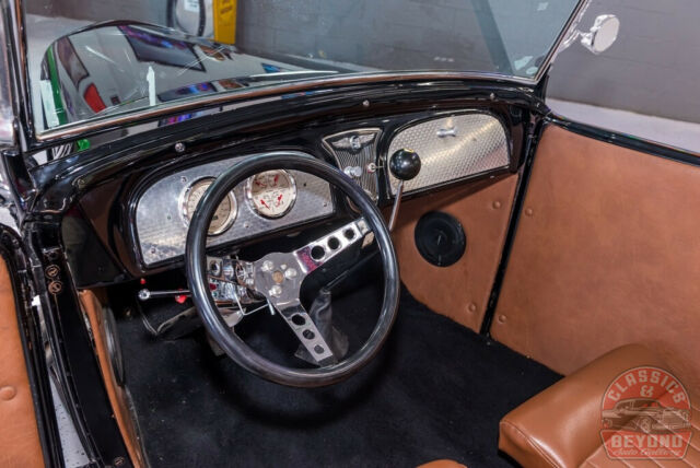 Ford Roadster 1932 image number 12