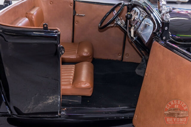 Ford Roadster 1932 image number 14