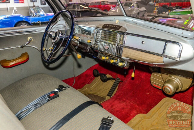 Plymouth De Luxe 1947 image number 10