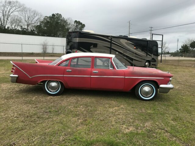 DeSoto 4 door sedan 1959 image number 2