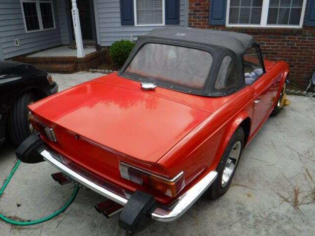 Triumph TR-6 1976 image number 1