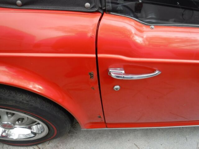 Triumph TR-6 1976 image number 17