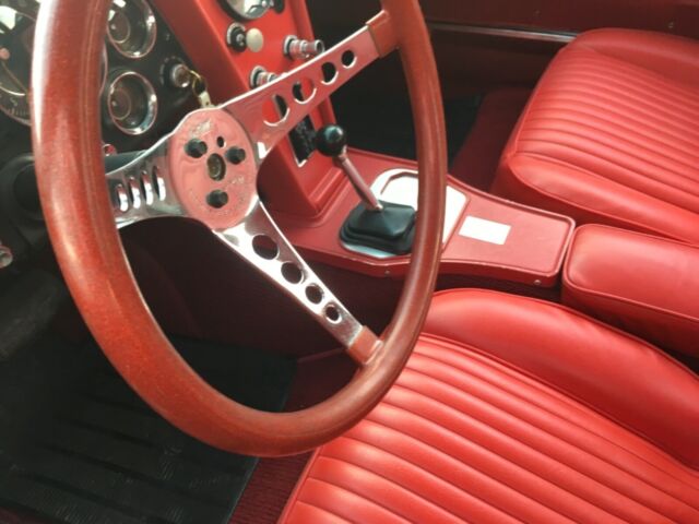 Chevrolet Corvette 1965 image number 19