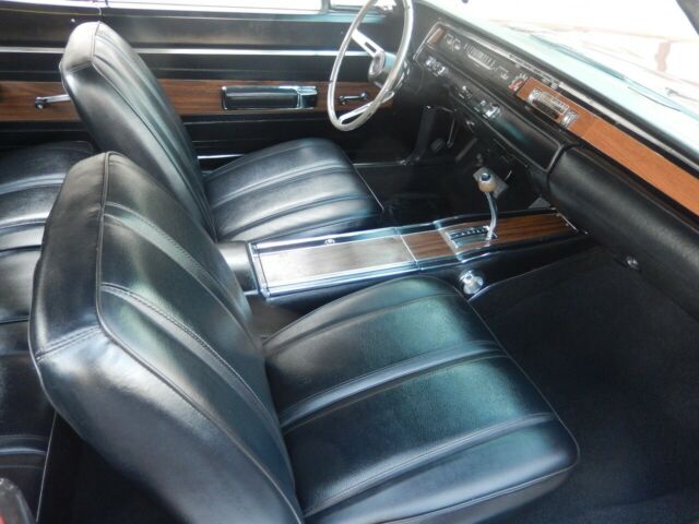 Plymouth GTX 1968 image number 37