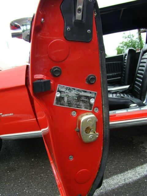 Ford Mustang 1964 image number 6