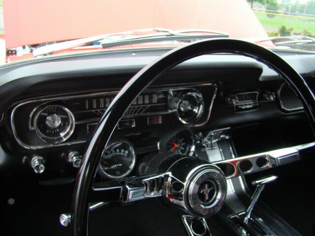 Ford Mustang 1964 image number 9
