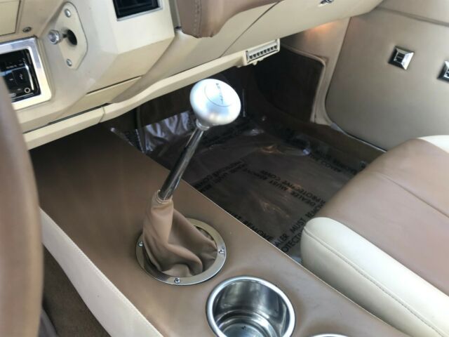 Chevrolet Caprice 1975 image number 38