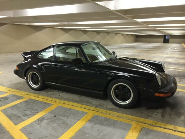 Porsche 911 1976 image number 31