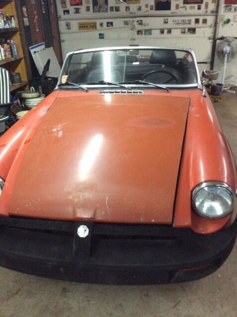 MG MGB 1977 image number 25
