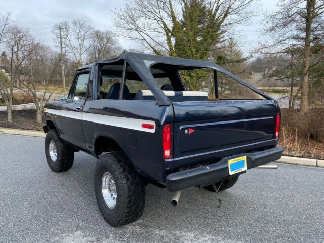 Ford Bronco 1979 image number 2
