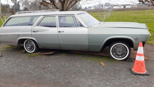 Chevrolet Impala 1965 image number 10