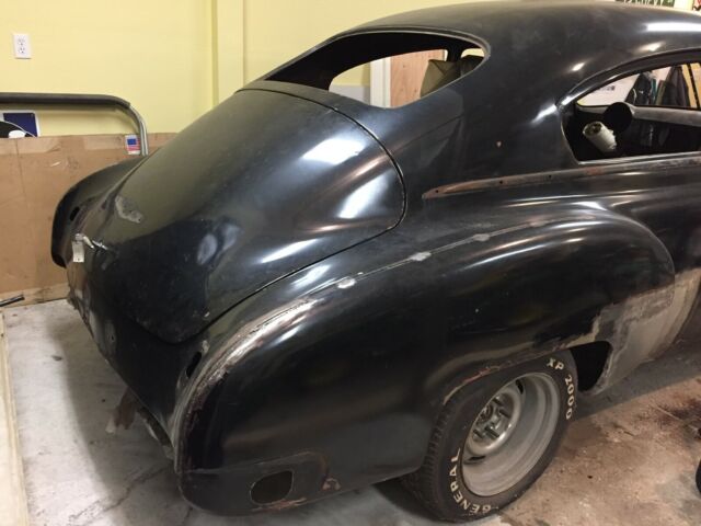 Chevrolet Fleetline 1949 image number 2