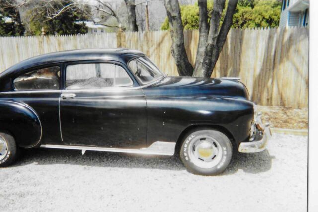 Chevrolet Fleetline 1949 image number 20