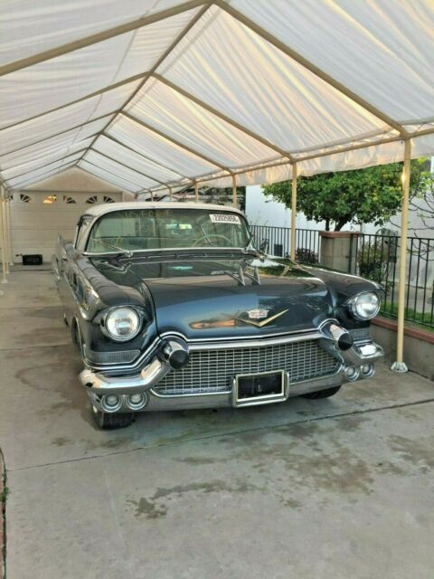 Cadillac DeVille 1957 image number 1
