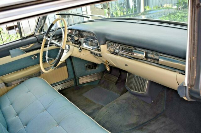 Cadillac DeVille 1957 image number 15