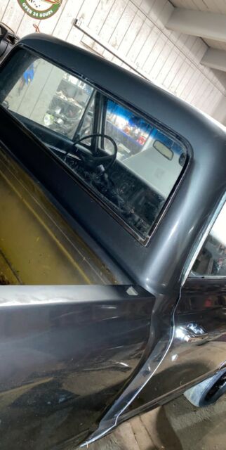 Chevrolet C/K Pickup 2500 1971 image number 13