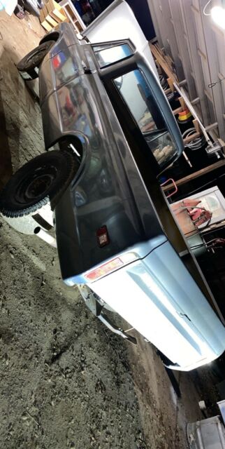 Chevrolet C/K Pickup 2500 1971 image number 28