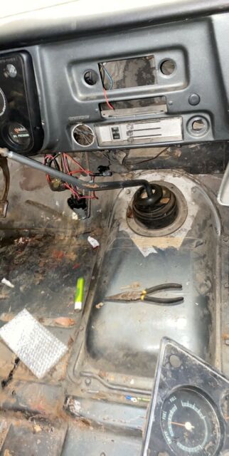 Chevrolet C/K Pickup 2500 1971 image number 36