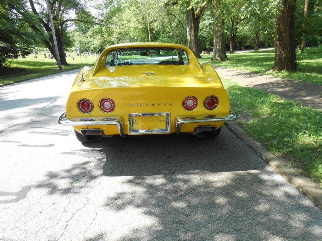 Chevrolet Corvette 1971 image number 27