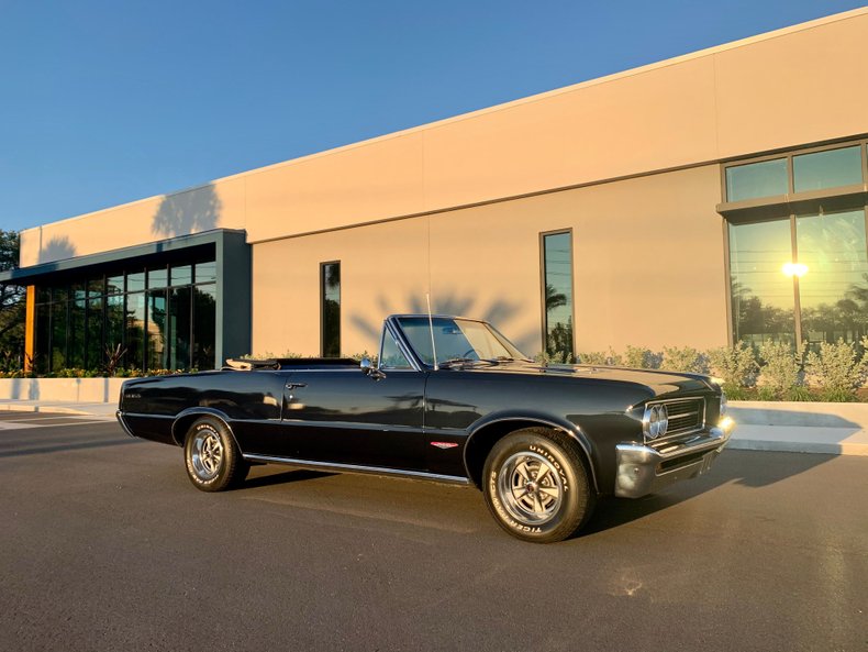 Pontiac GTO 1964 image number 3