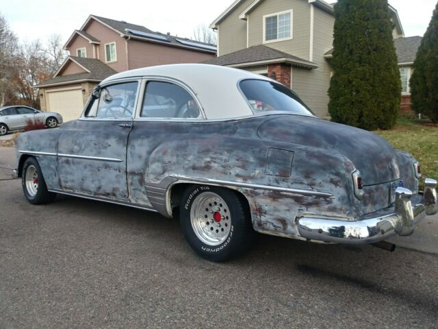 Chevrolet Styleline Deluxe 1952 image number 24