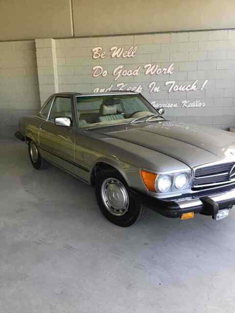 Mercedes-Benz 450SL 1976 image number 2