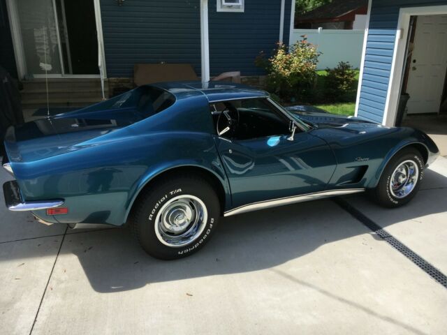 Chevrolet Corvette 1973 image number 19