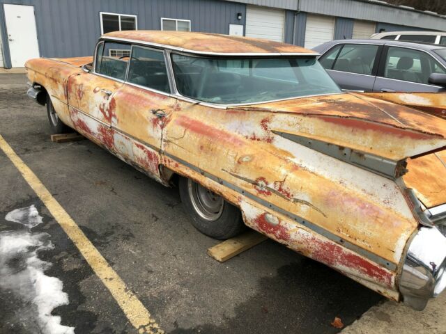 Cadillac DeVille 1959 image number 18