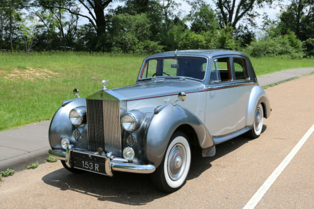 Rolls-Royce Silver Dawn 1954 image number 23