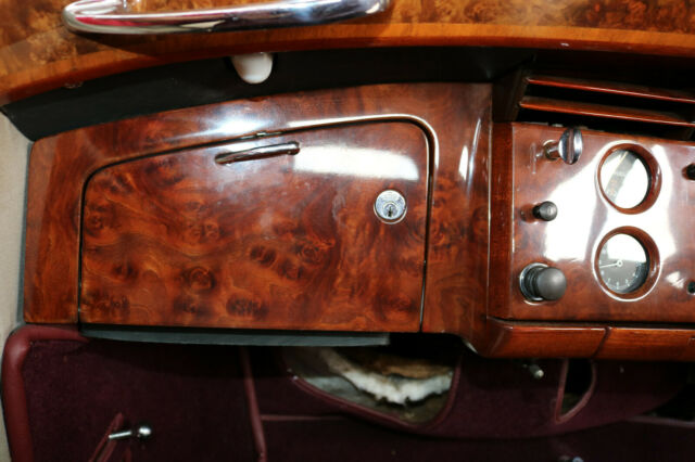 Rolls-Royce Silver Dawn 1954 image number 9