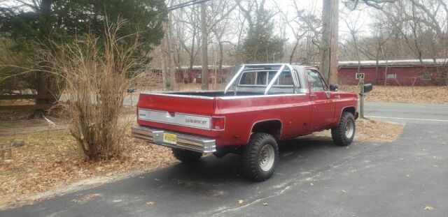 Chevrolet C/K Pickup 2500 1976 image number 11