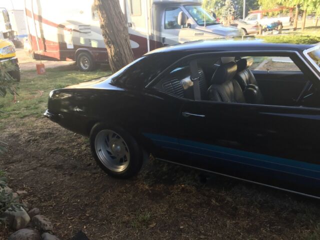 Pontiac Firebird 1969 image number 2