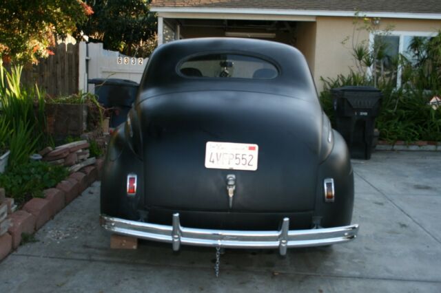 Ford Super Deluxe 1941 image number 4