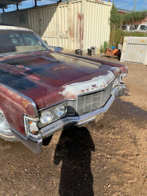 Lincoln Continental 1969 image number 3