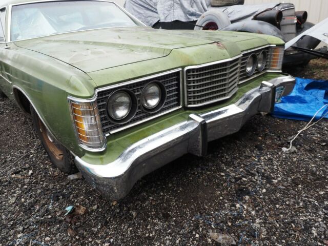 Ford Crown Victoria 1974 image number 27